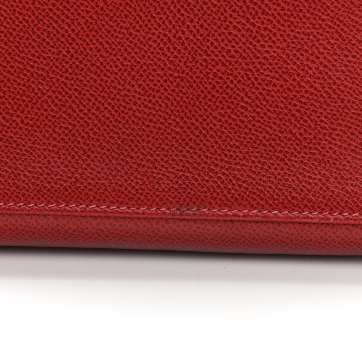 Epsom Kelly Sellier Guilloche 25 Rouge Vif