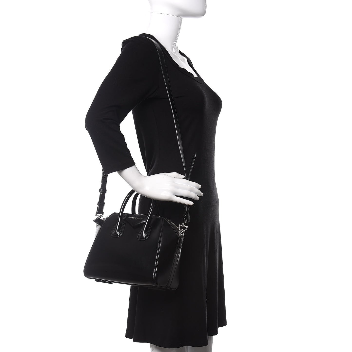 Shiny Lord Calfskin Mini Antigona Black