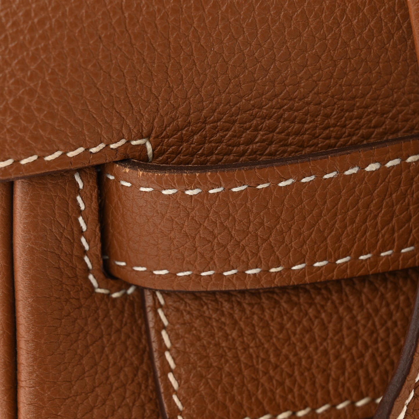 Togo Kelly Retourne 32 Gold