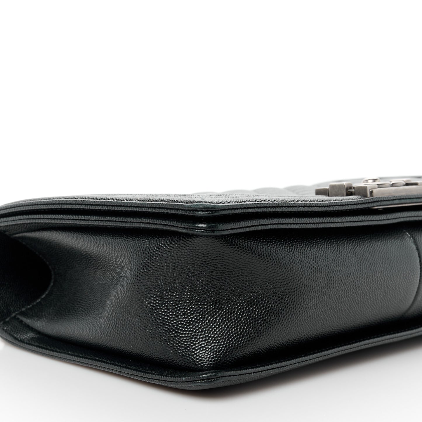 Caviar Quilted New Medium Boy Flap Black