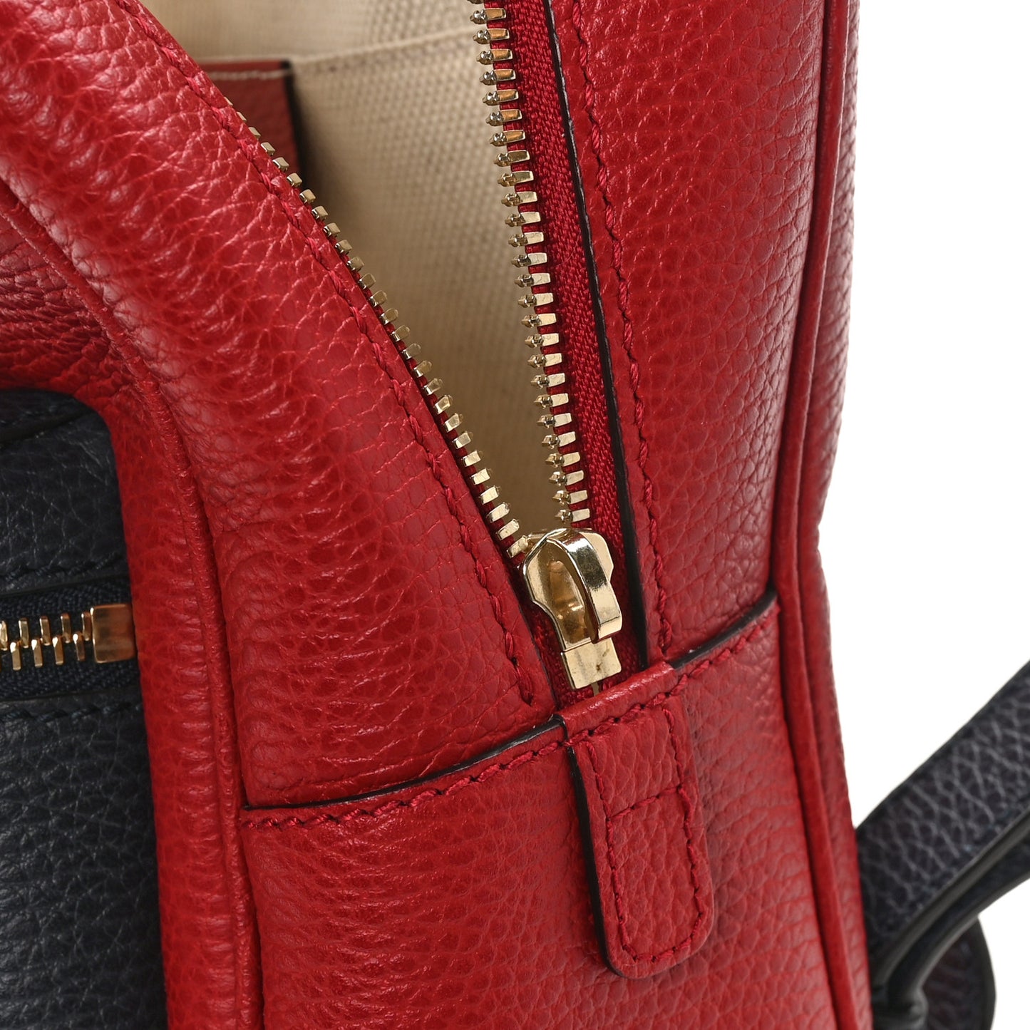 Pebbled Calfskin Bi-Color Soho Chain Backpack Red Navy