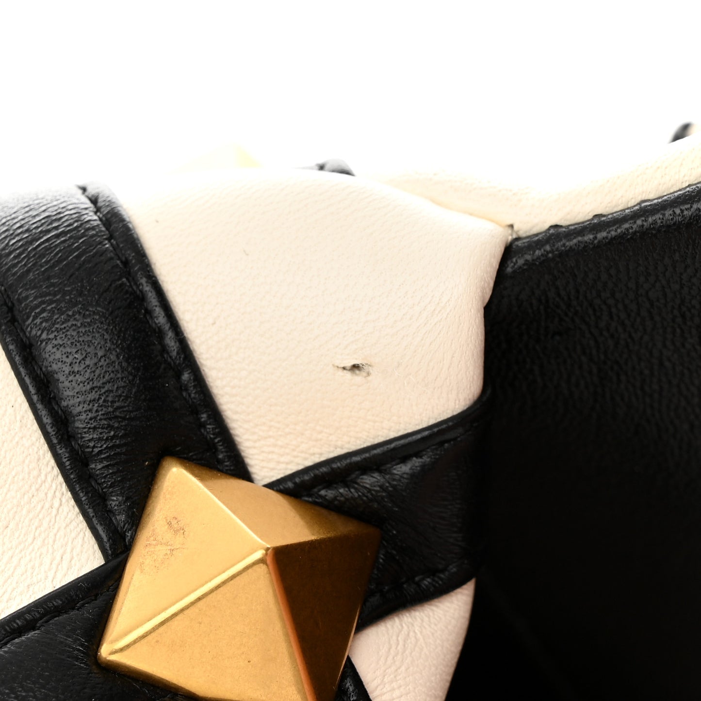 Nappa Large Roman Stud Shoulder Bag Ivory Black