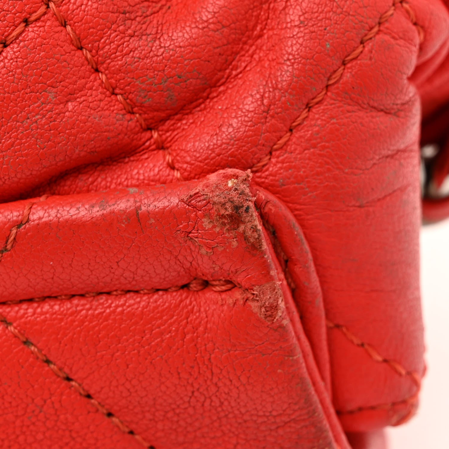 Chanel Washed Lambskin Quilted Medium Chain Around Messenger Red 17 of 20