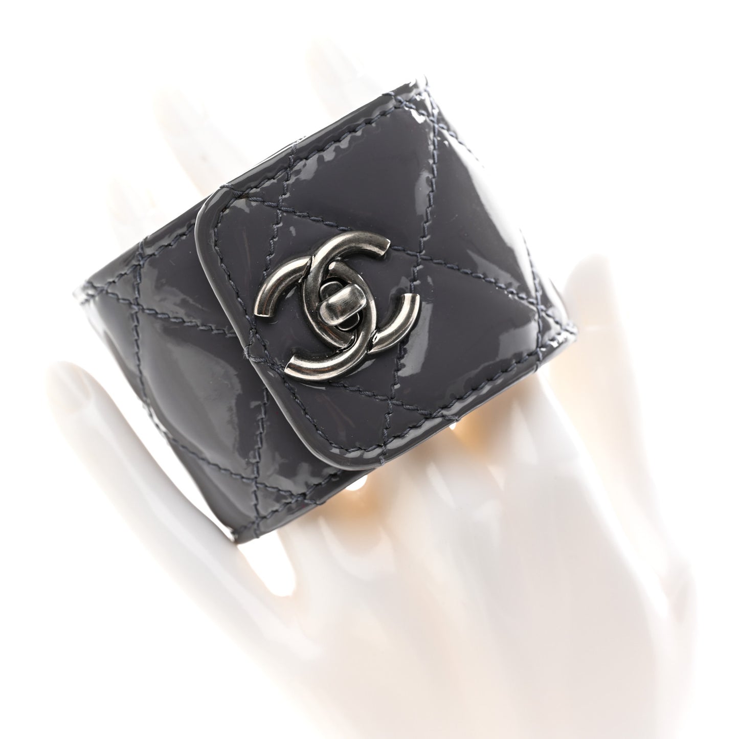 Quilted CC Turnlock Cuff Bracelet Grey