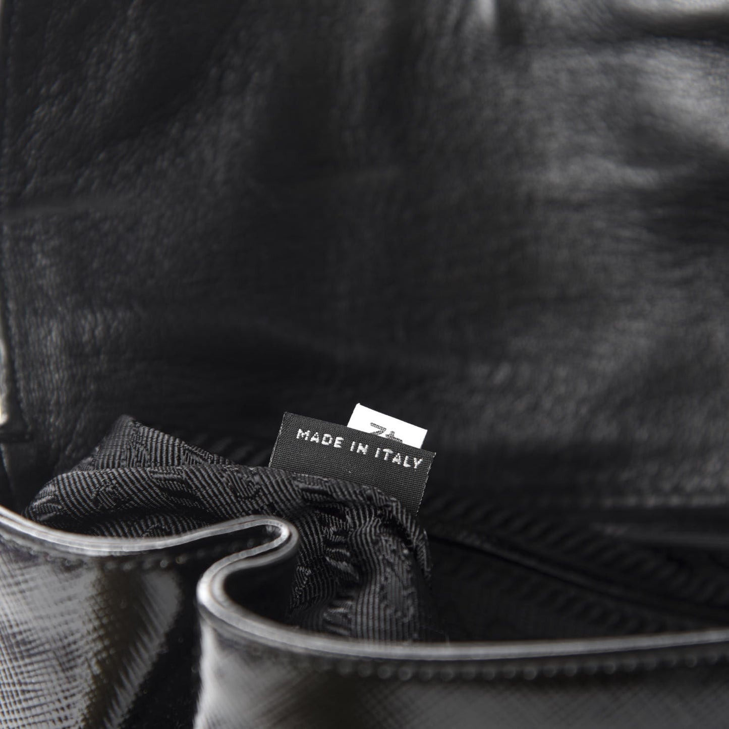 Saffiano Vernice Clutch Black