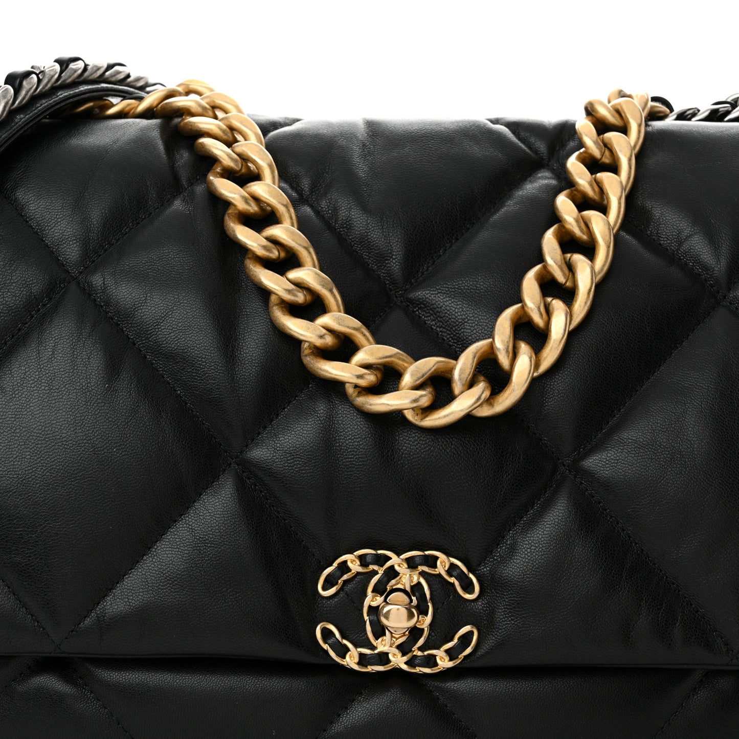 Goatskin Quilted Maxi Chanel 19 Flap Black