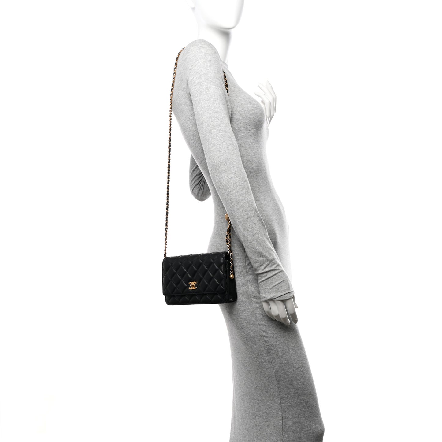 Lambskin Quilted CC Pearl Crush Wallet on Chain WOC Black