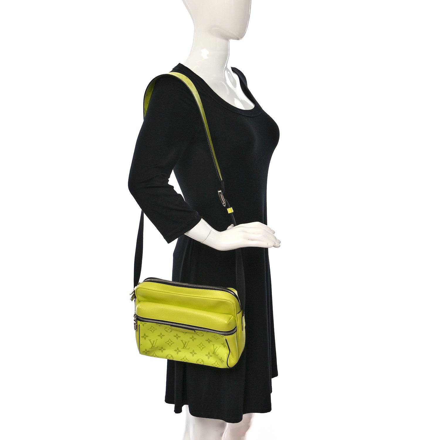 Louis Vuitton Taigarama Outdoor Messenger Yellow 2 of 8