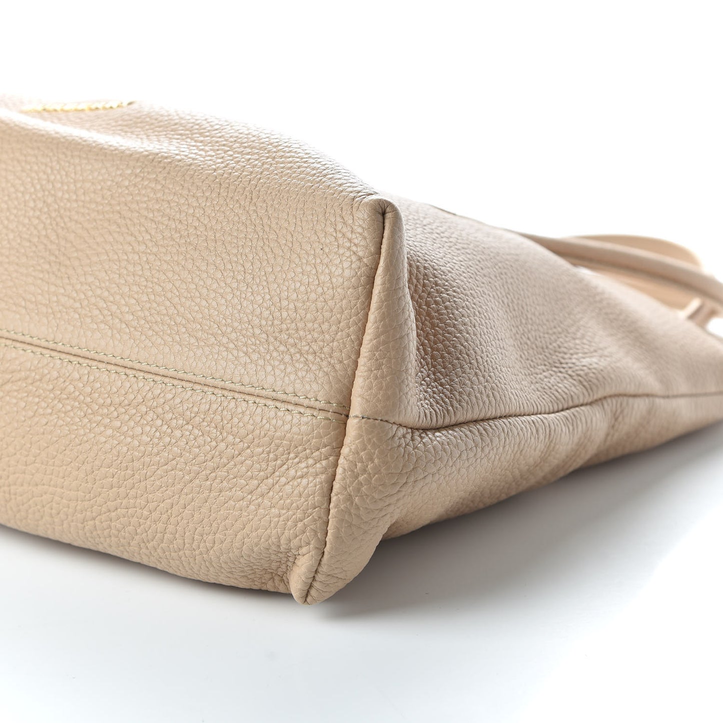 London Grainy Calfskin Medium Baynard Tote Nude