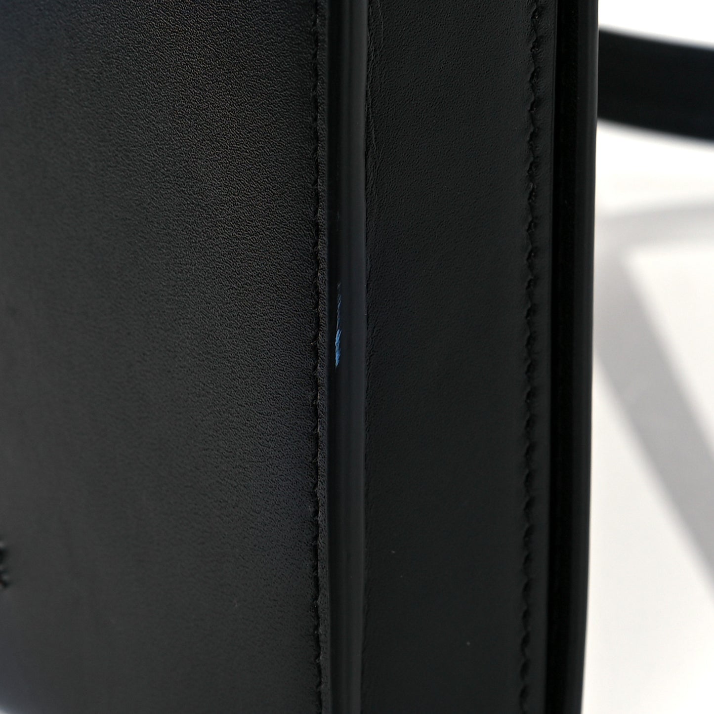 Lambskin Vertical Wallet On Strap Black
