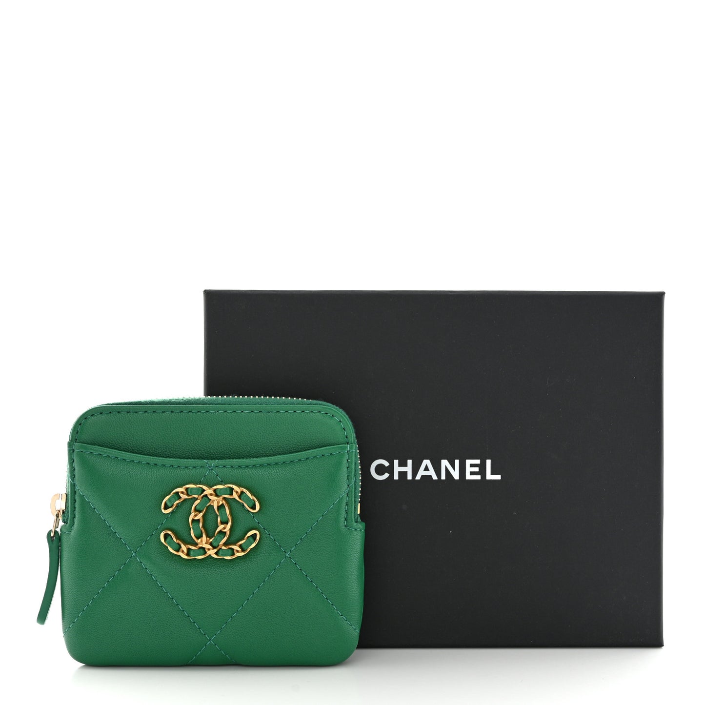 Lambskin Quilted Chanel 19 Zip Card Holder Wallet Green