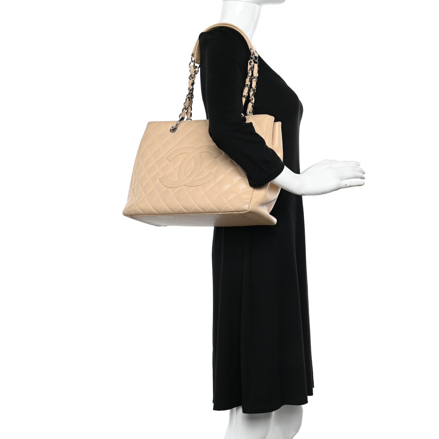 Caviar Quilted Grand Shopping Tote GST Beige Clair
