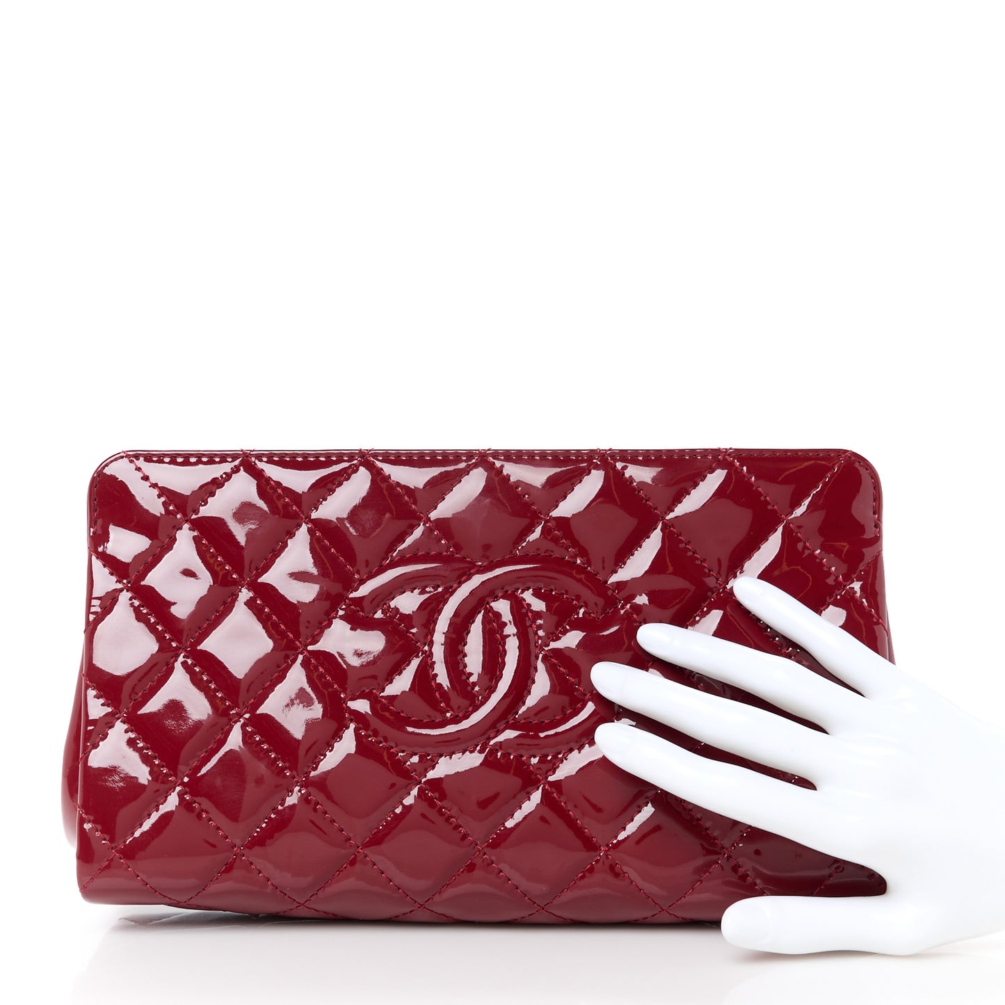 Patent CC Quilted Timeless Clutch Red