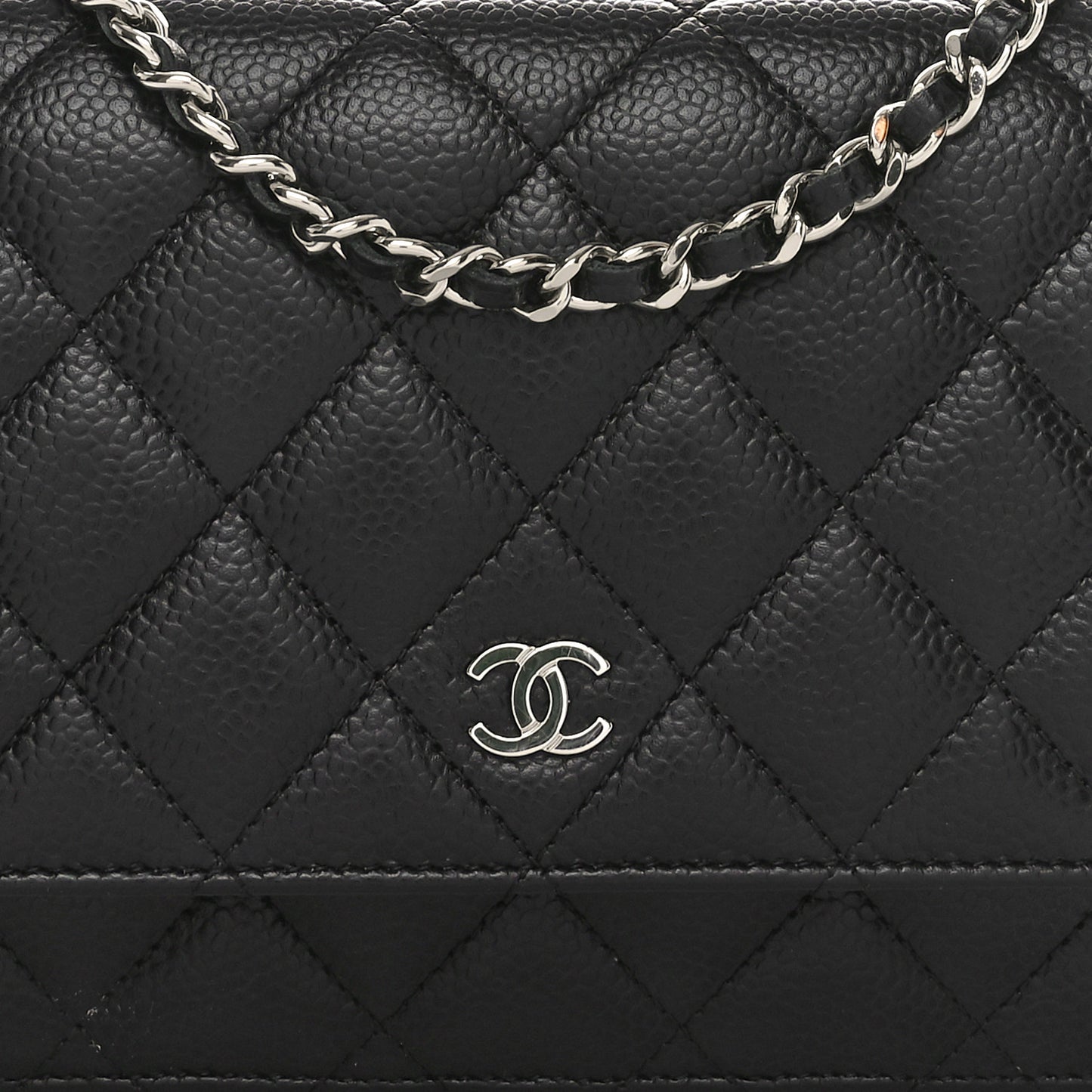 Caviar Quilted Wallet on Chain WOC Black