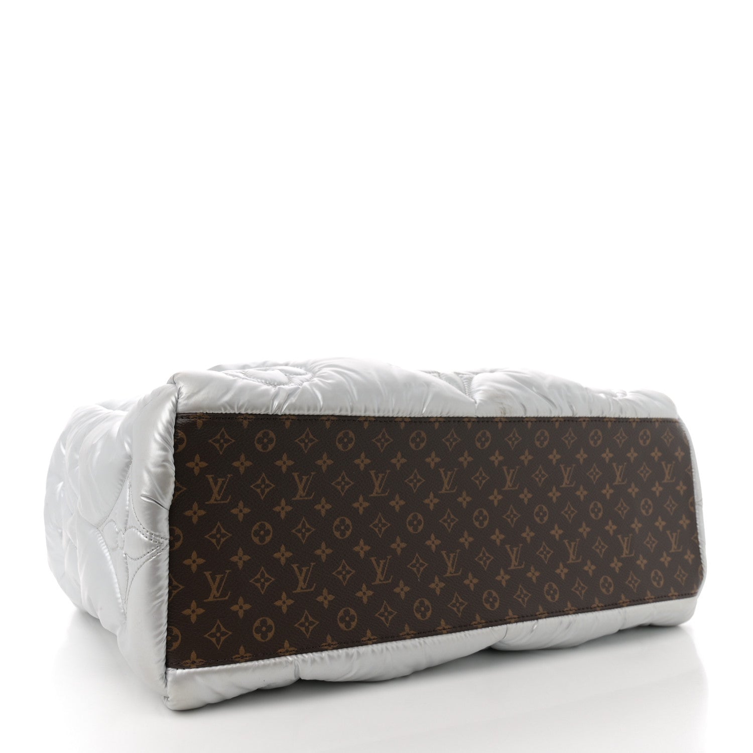 Louis Vuitton Econyl Monogram Pillow Giant Onthego GM Silver 4 of 10