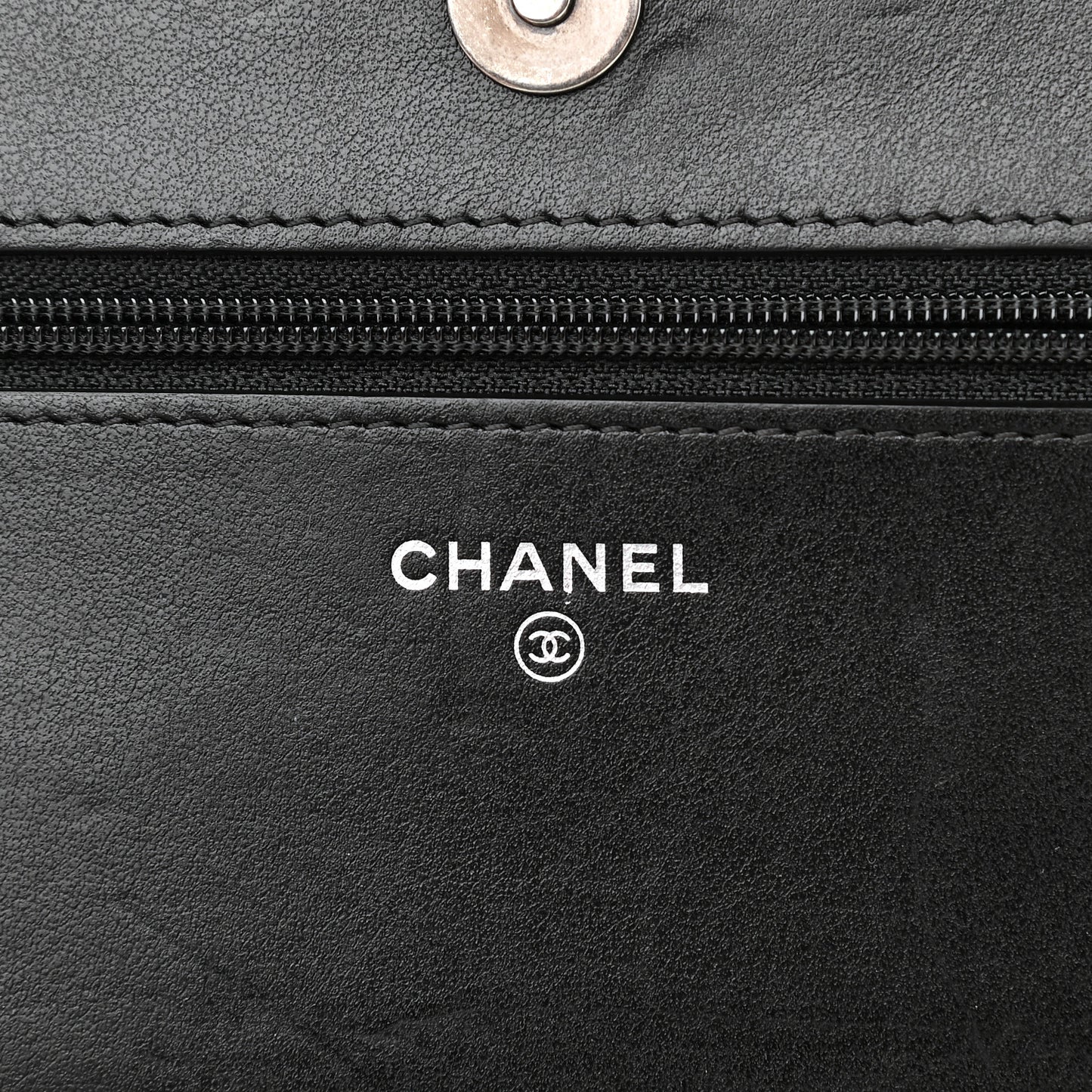 Caviar Quilted Boy Wallet On Chain WOC Black