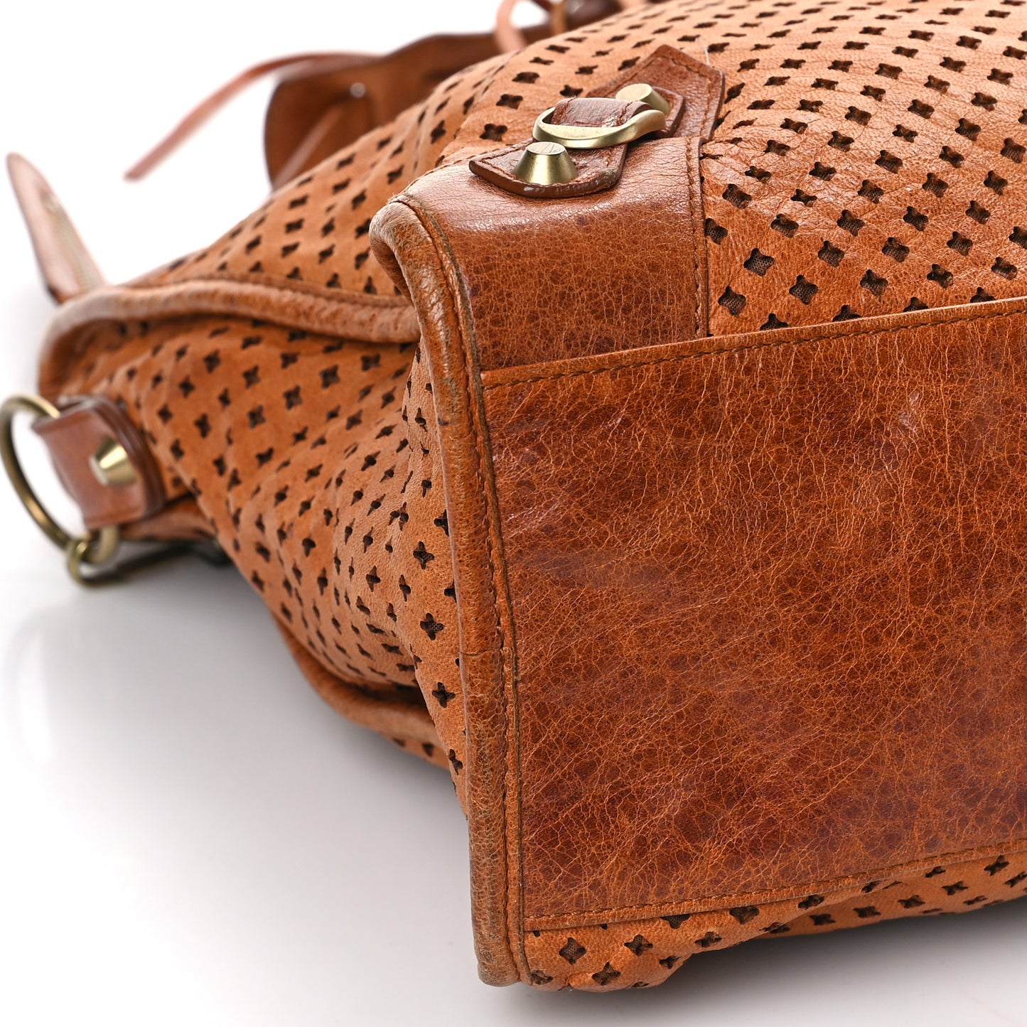 Agneau Laser Cut Cross Classic Gold Hardware City