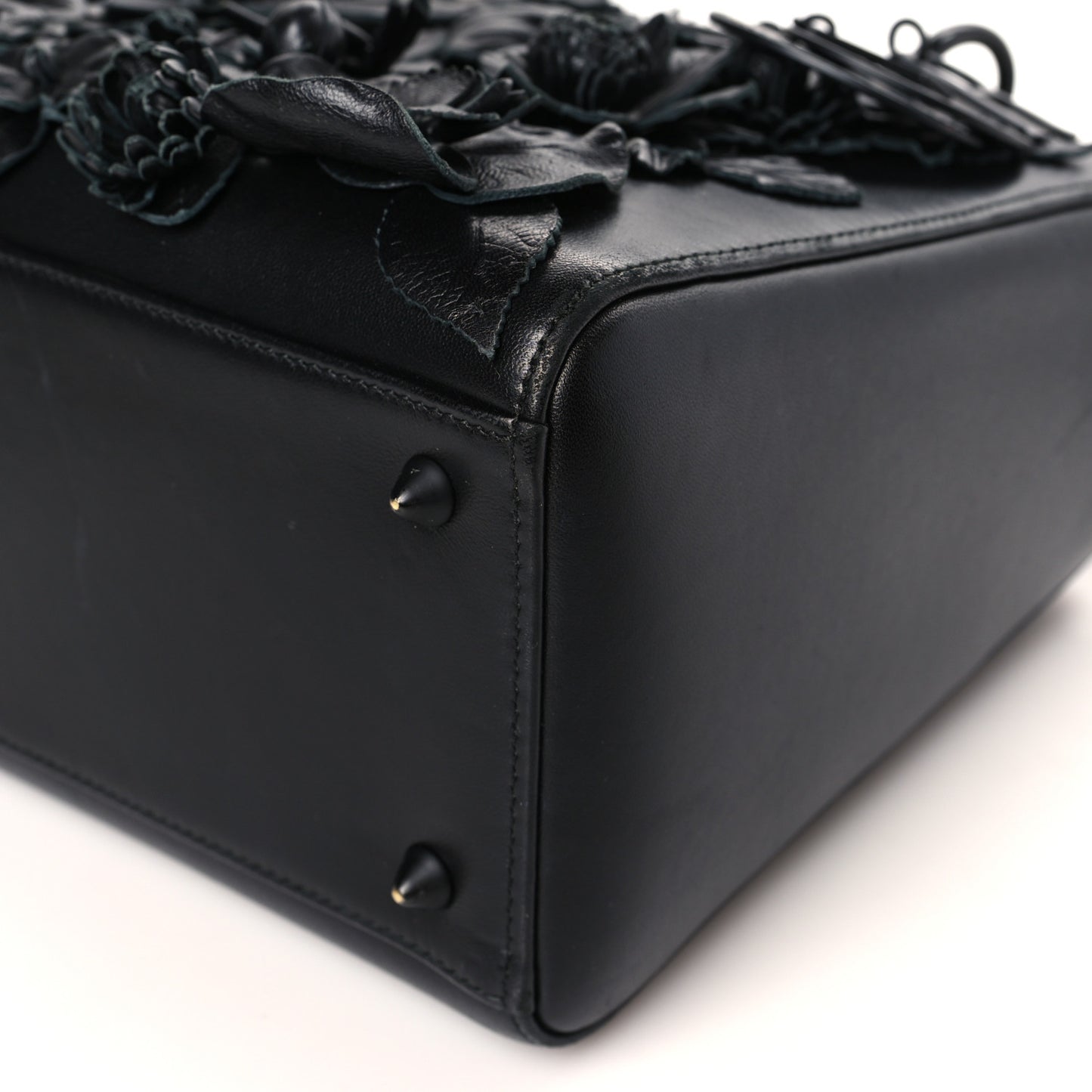 Ultra Matte Calfskin 3D Flower Embellished Medium Lady Dior Black