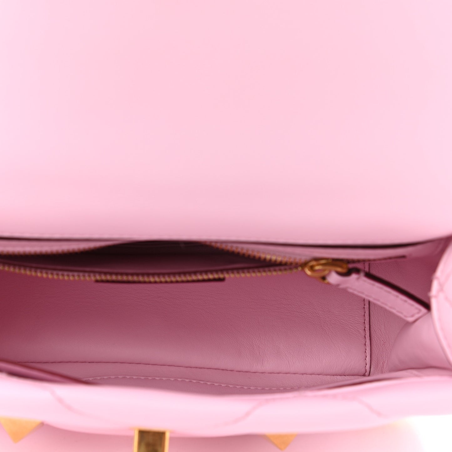 Nappa Medium Roman Stud Shoulder Bag Pink Borealis