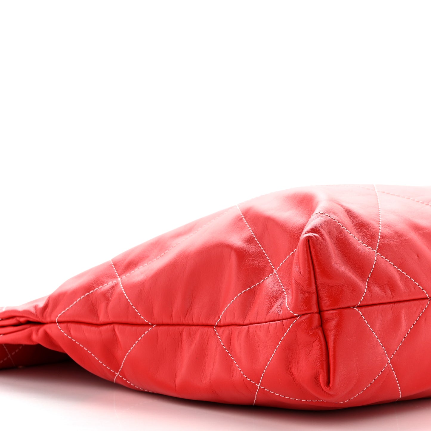Shiny Calfskin Quilted Small Chanel 22 Red