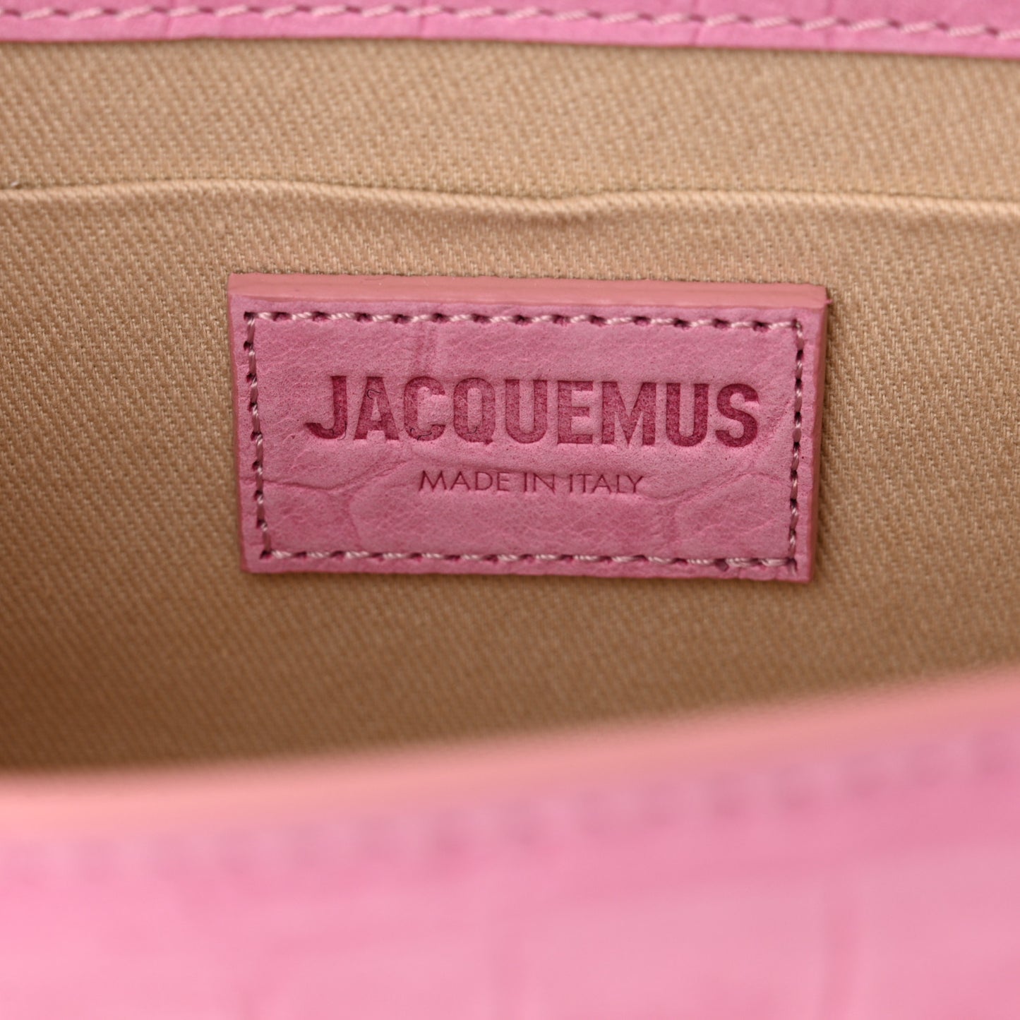 Nubuck Crocodile Embossed Le Chiquito Long Pink
