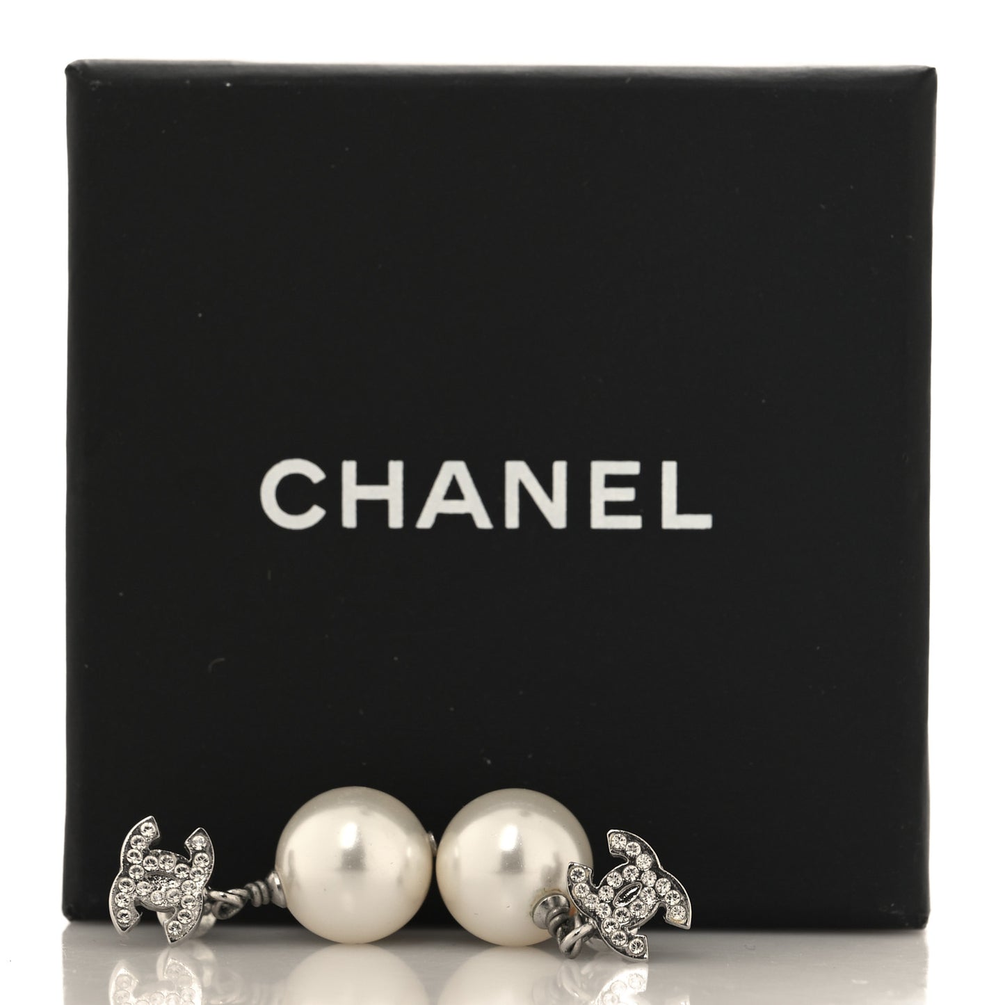 Crystal Pearl CC Drop Earrings Silver Pearly White