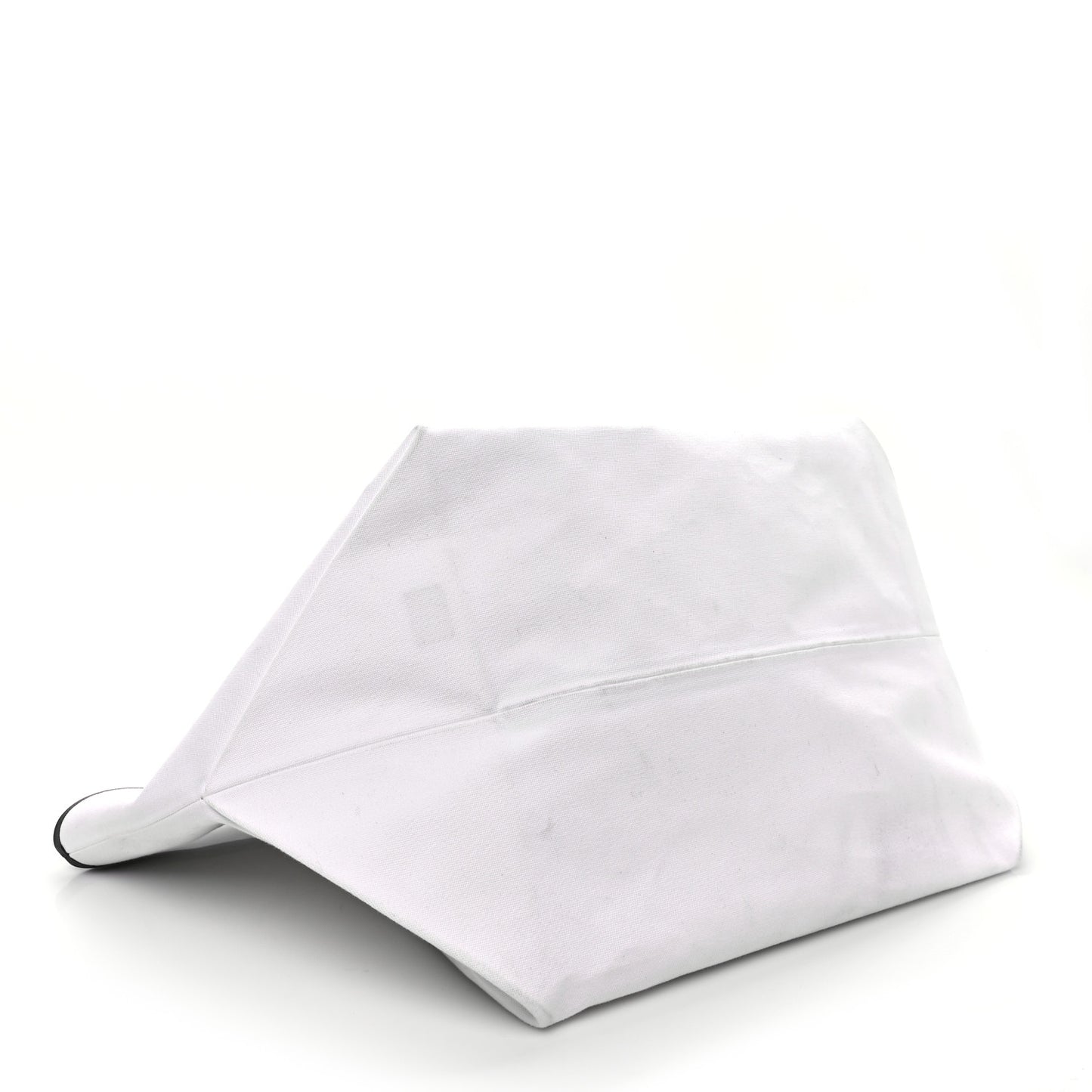 Textile Medium Made In Tote White Black