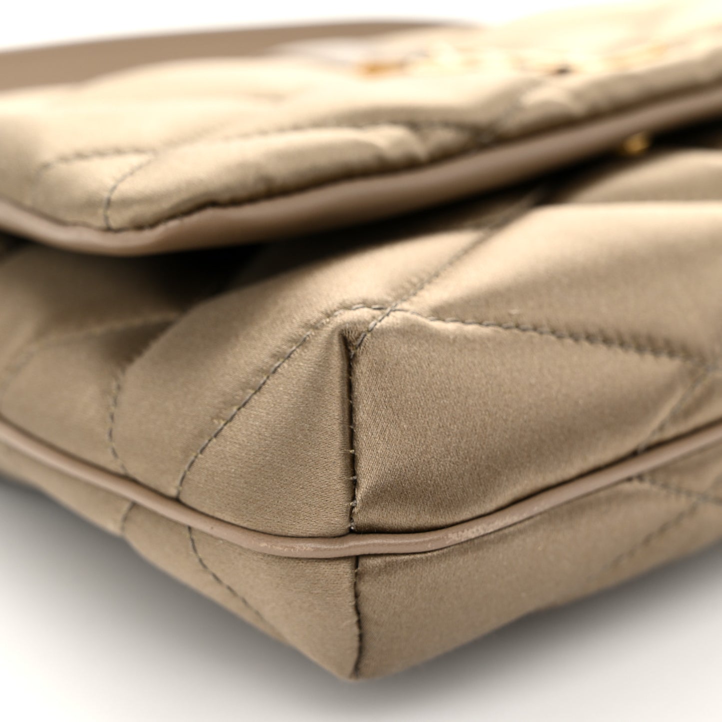 Satin Quilted Le 57 Diamond Shoulder Bag Mouse