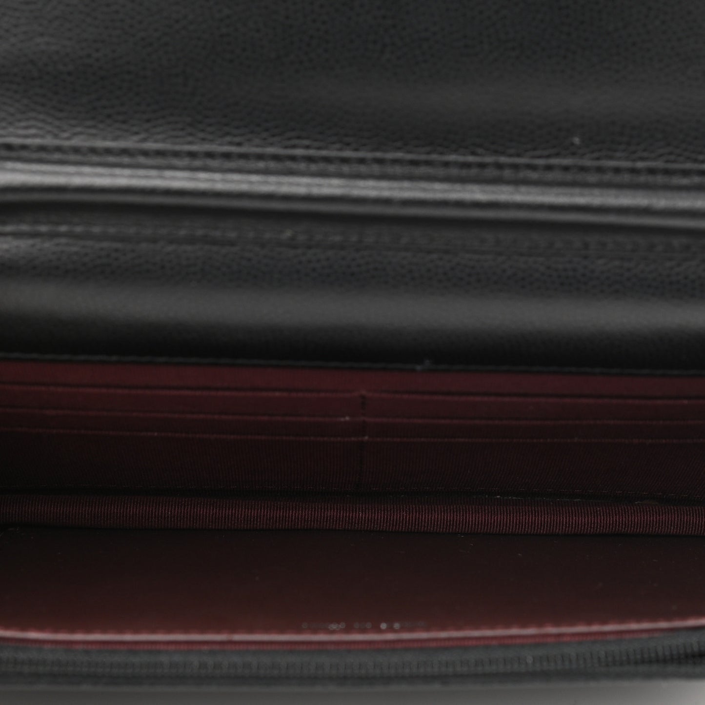 Caviar Chevron Quilted Wallet On Chain WOC Black