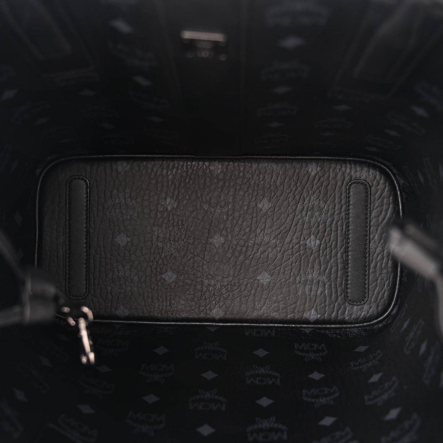 Visetos Small Liz Reversible Shopper Tote Black
