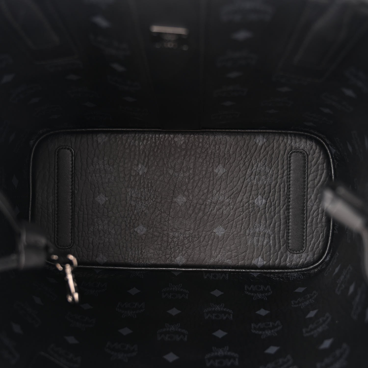 MCM Visetos Small Liz Reversible Shopper Tote Black 10 of 19