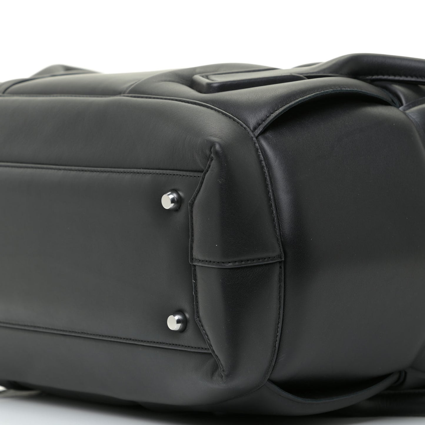 Nappa Maxi Intrecciato Padded Large Arco Black