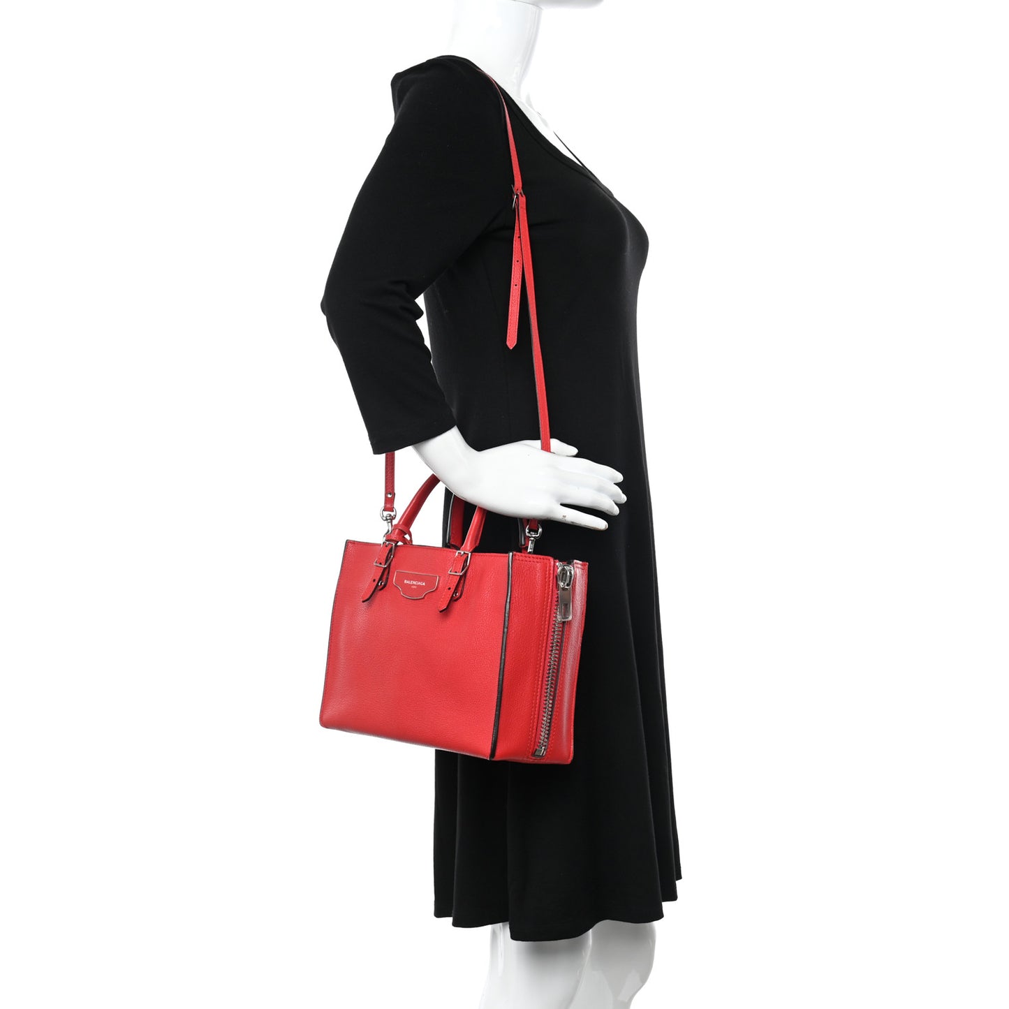 Grained Calfskin Plate Hardware Papier A6 Zip Around Tote Rouge Houx