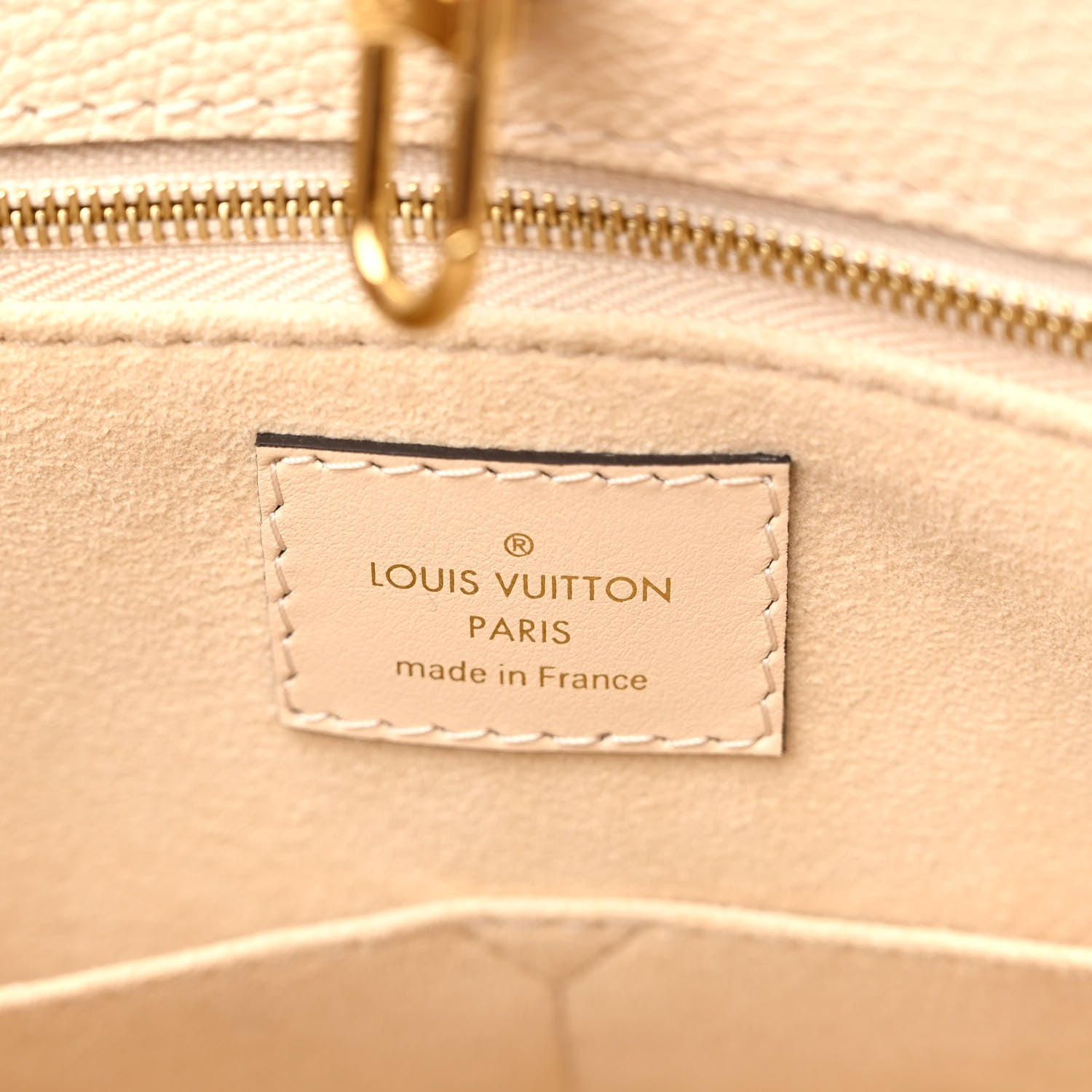 Louis Vuitton Empreinte Monogram Giant Onthego MM Creme 6 of 9