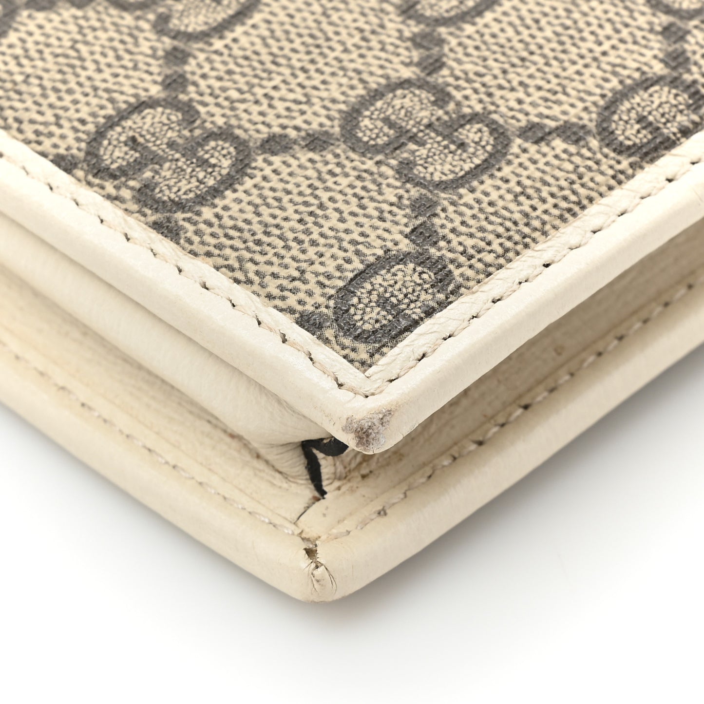 GG Supreme Monogram Azalea Calfskin Horsebit 1955 Wallet On Chain Beige Ebony Mystic White