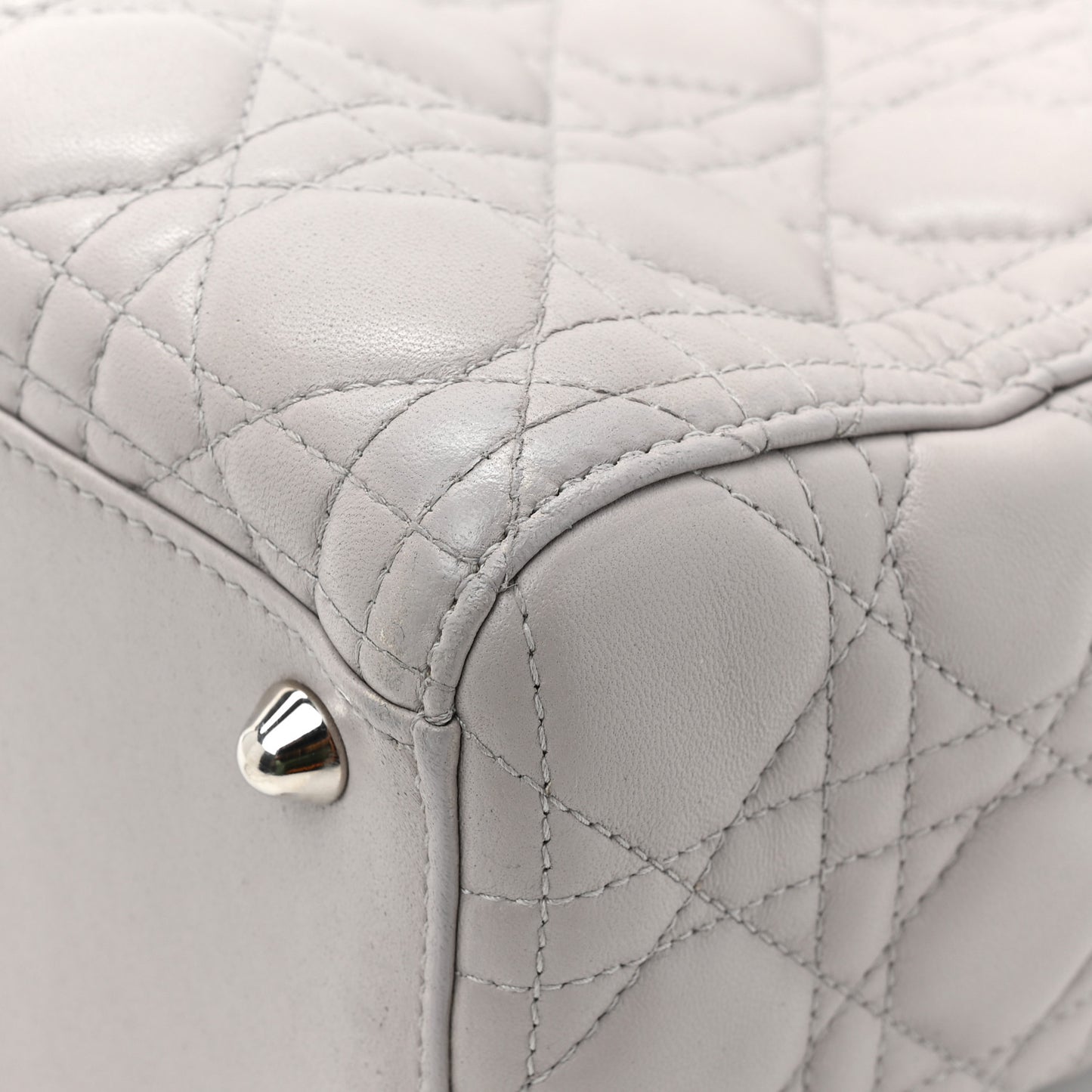 Lambskin Cannage Large Lady Dior Light Grey