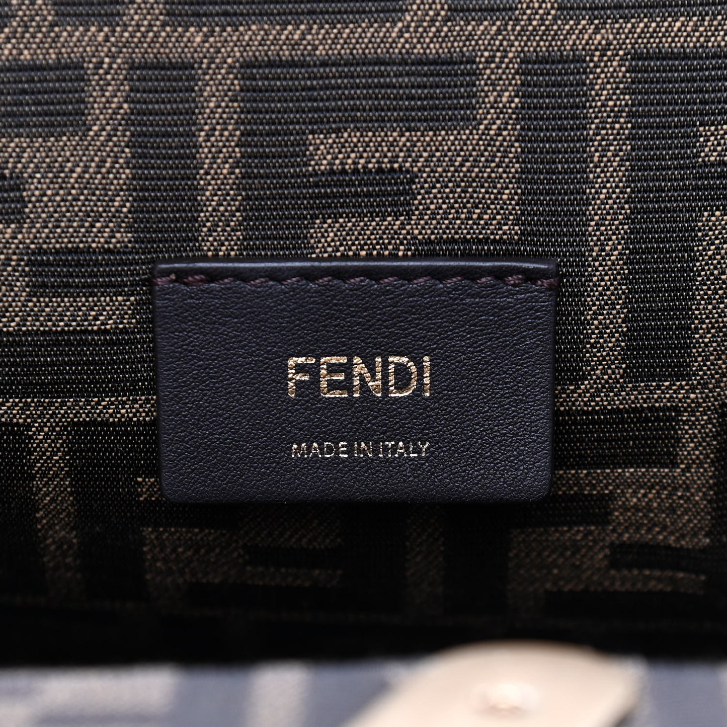Shiny Nappa Medium Fendi First Black