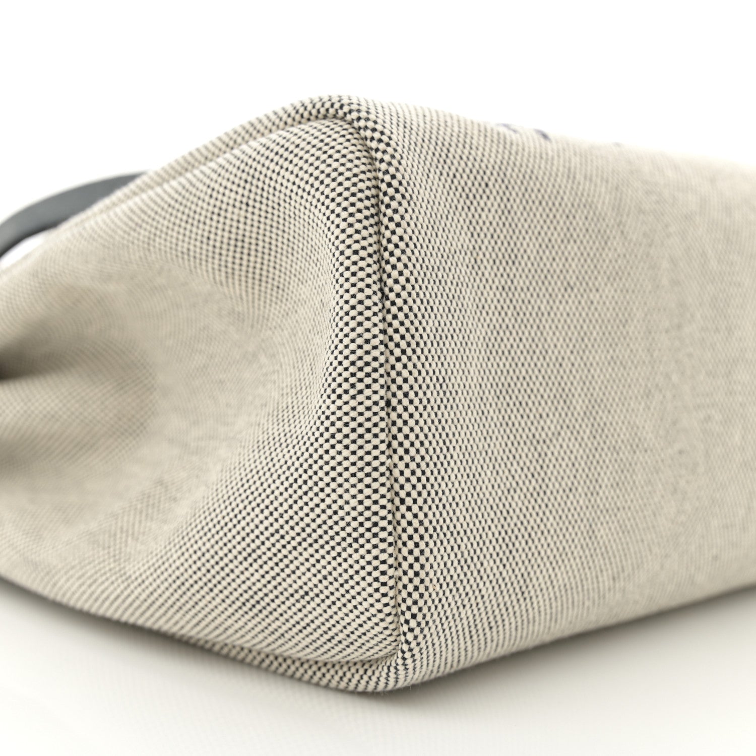 Hermes Vache Hunter Toile H Pegase Pop Herbag Zip Retourne 31 PM Bleu Indigo Ecru Black 9 of 14