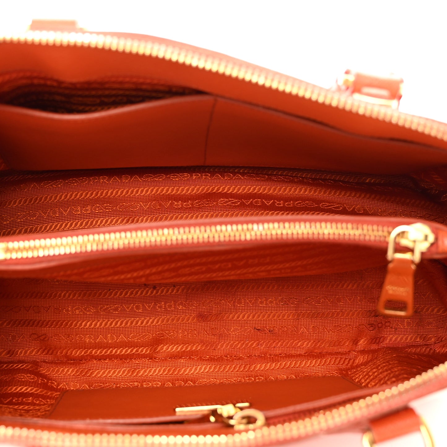 Saffiano Lux Medium Promenade Tote Papaya