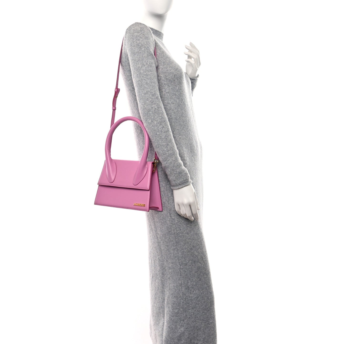 Smooth Calfskin Le Grand Chiquito Light Pink