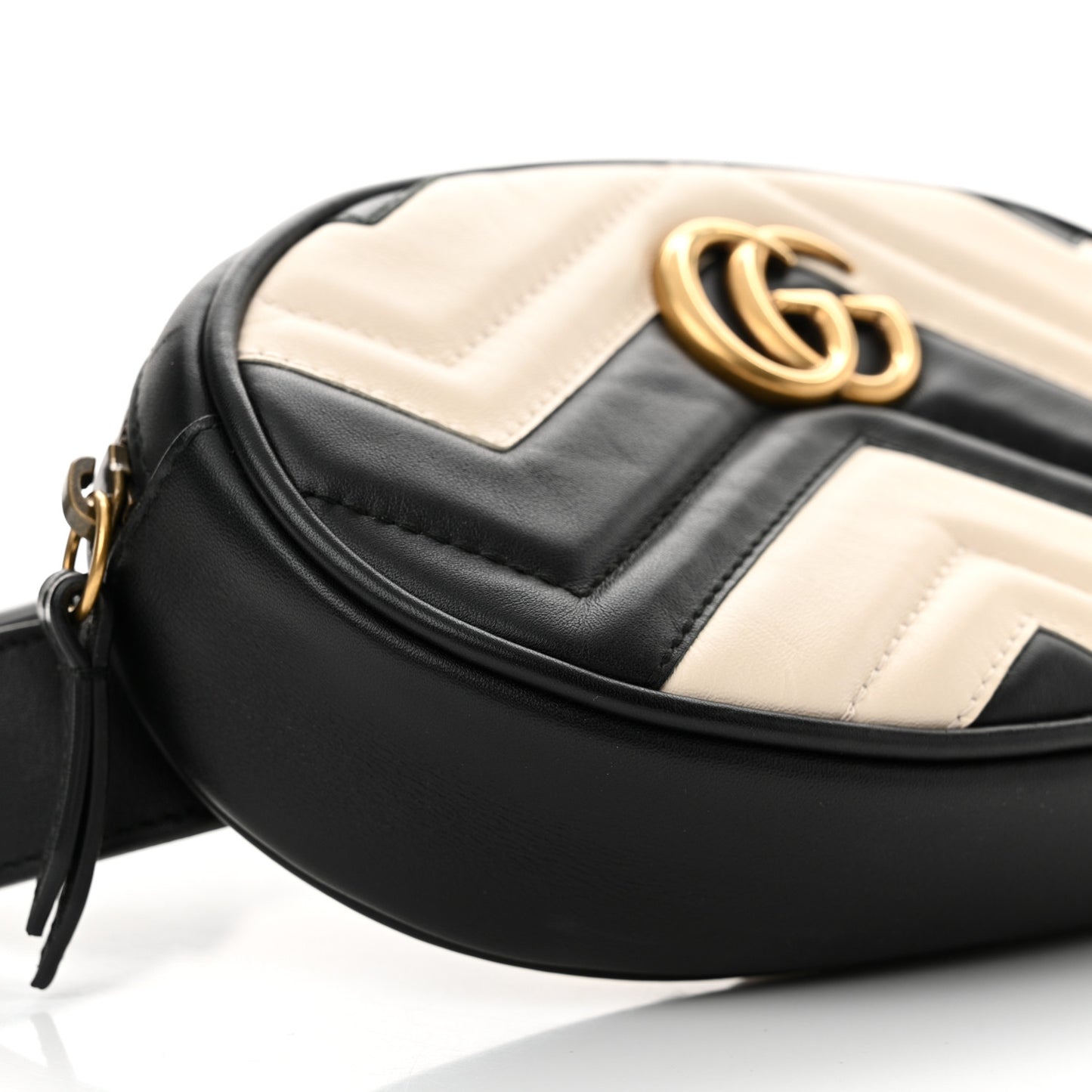 Calfskin Matelasse GG Marmont Belt Bag 75 30 Black White