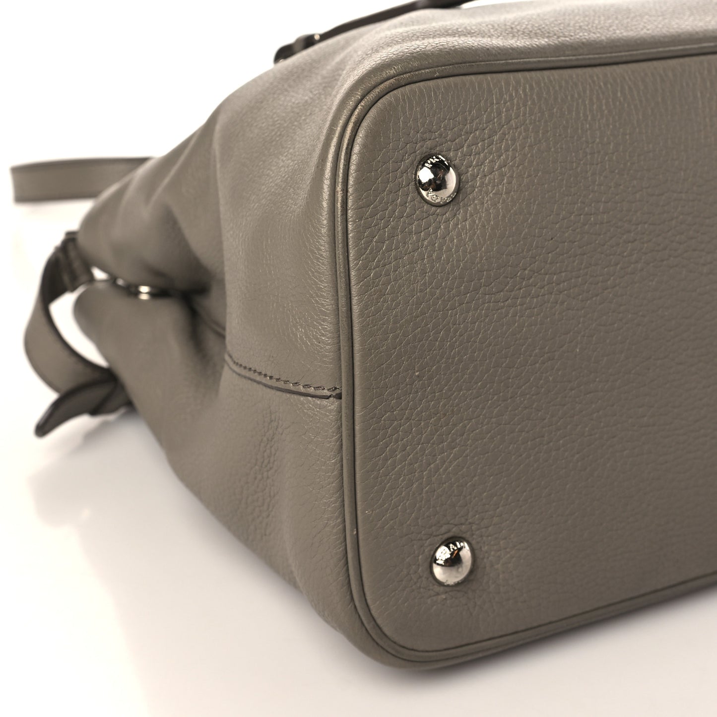 Soft Calf Double Zip Shoulder Bag Argilla