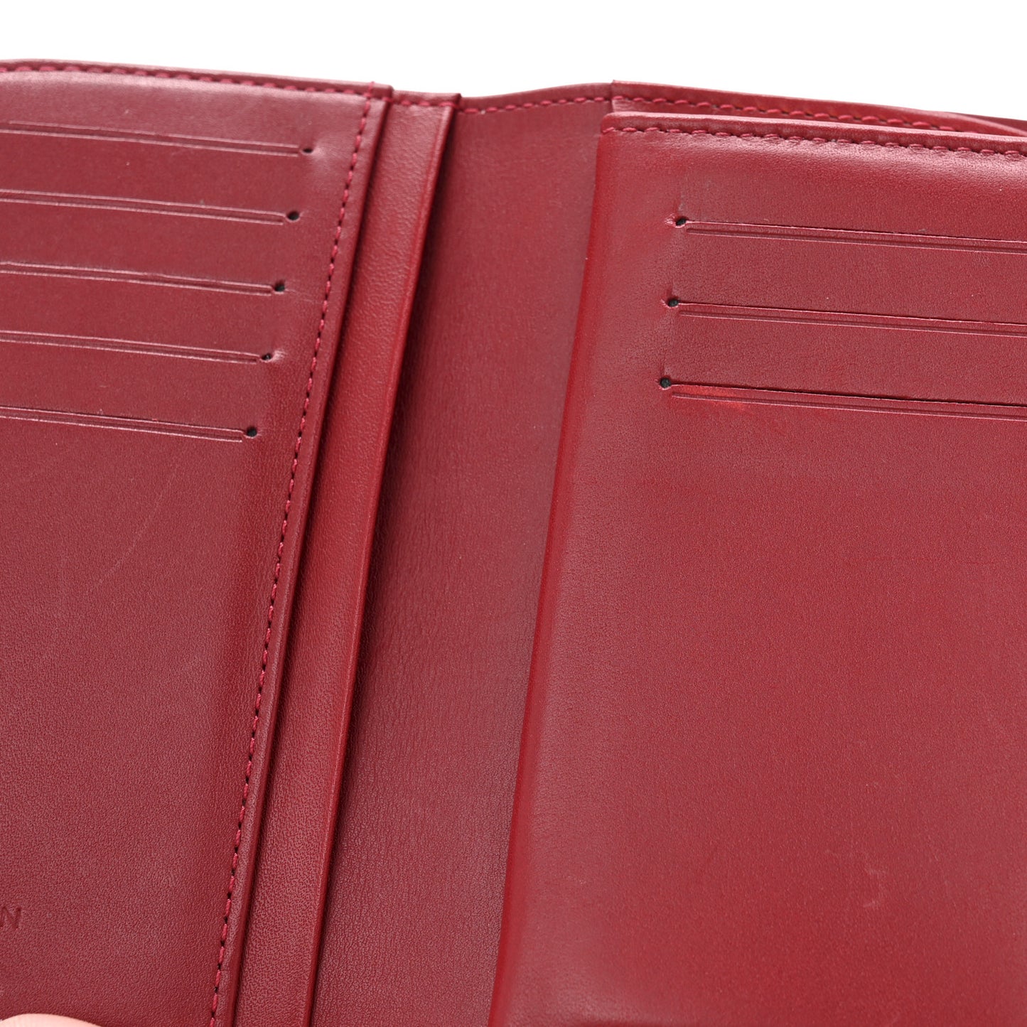 Vernis French Purse Wallet Pomme D'Amour