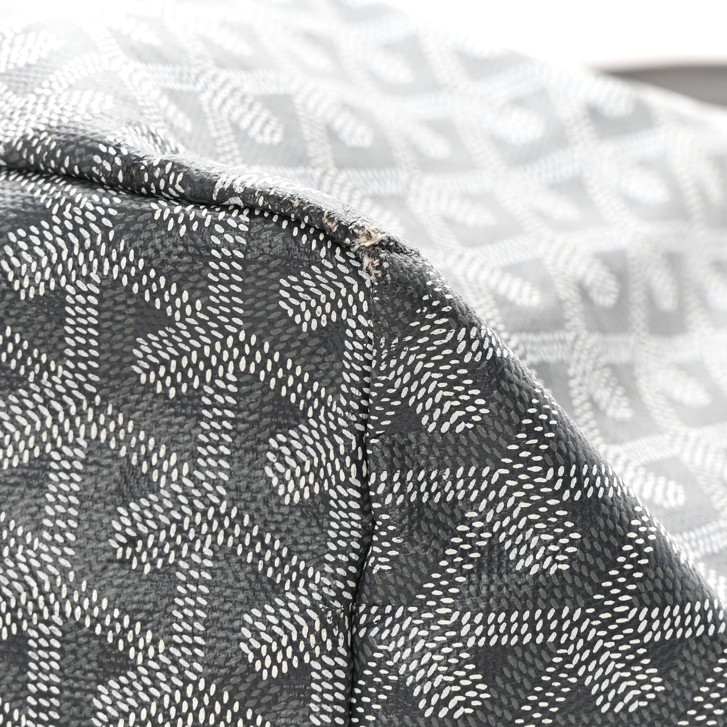 Goyardine Saint Louis GM Grey