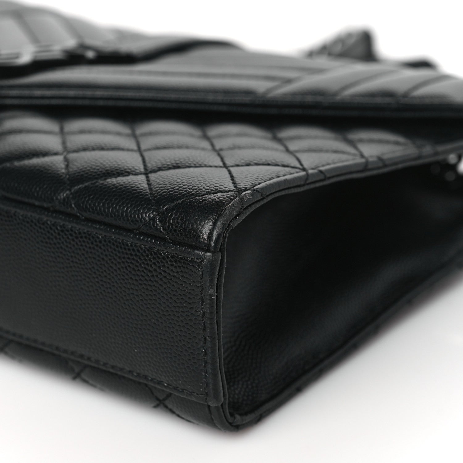 Saint Laurent Grain De Poudre Textured Mixed Matelasse Triquilt Medium Monogram Monochrome Satchel Black 9 of 9