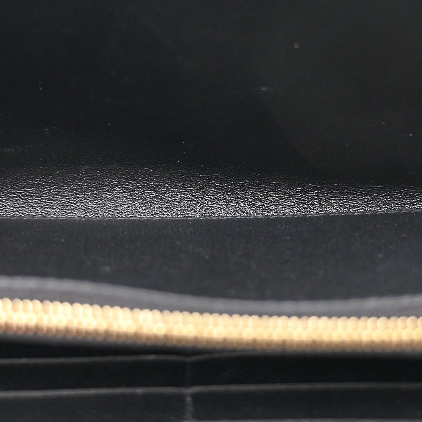 Epsom Constance Wallet To Go Black