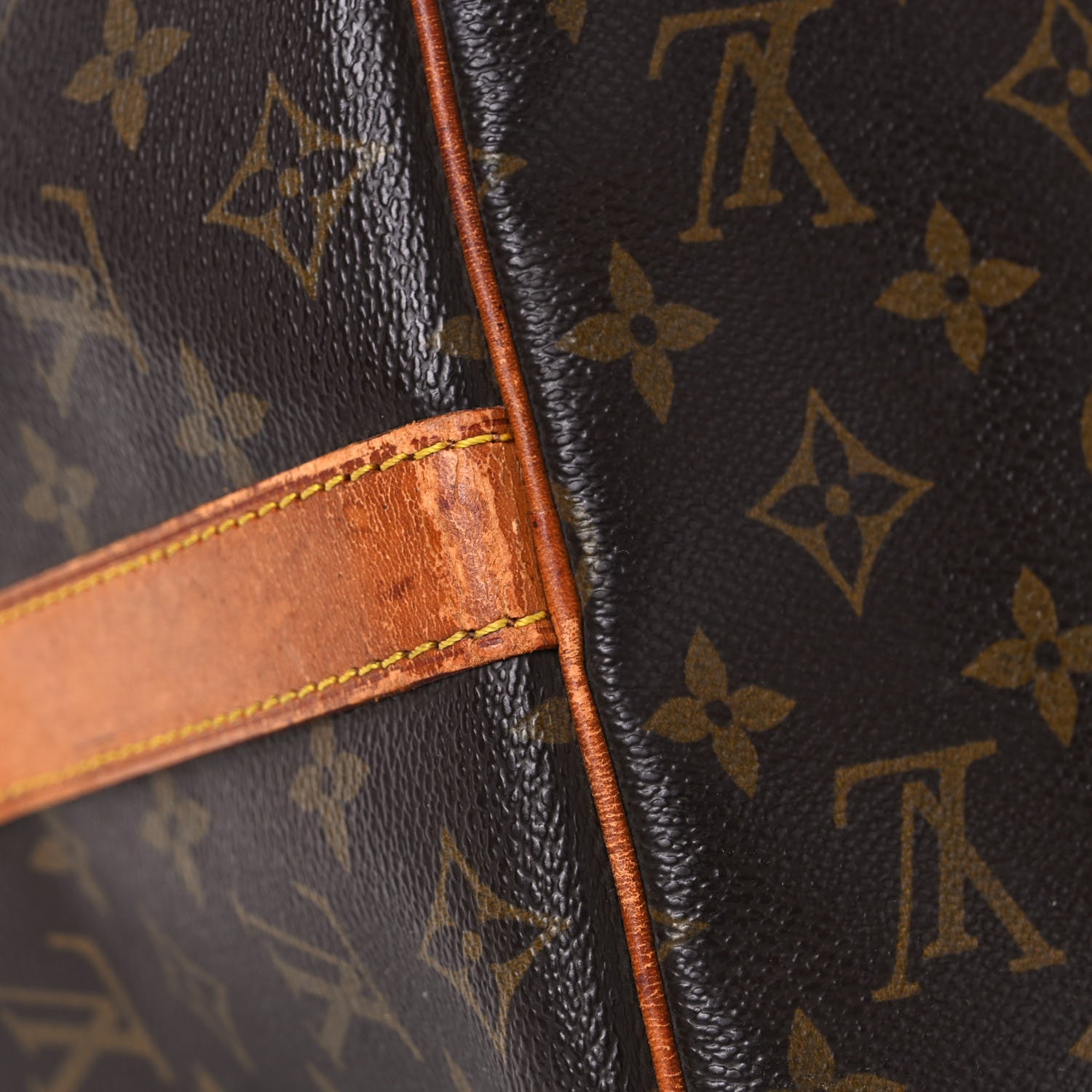 Louis Vuitton Monogram Keepall Bandouliere 45 18 of 54
