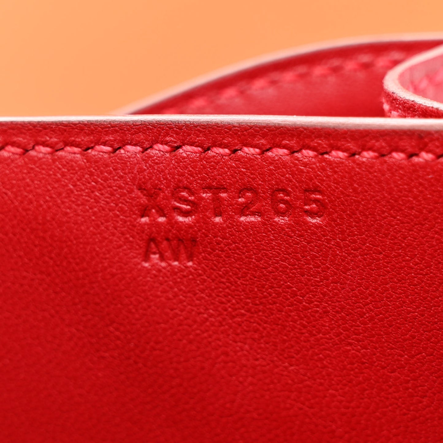 Tadelakt Constance 18 Rouge Vif