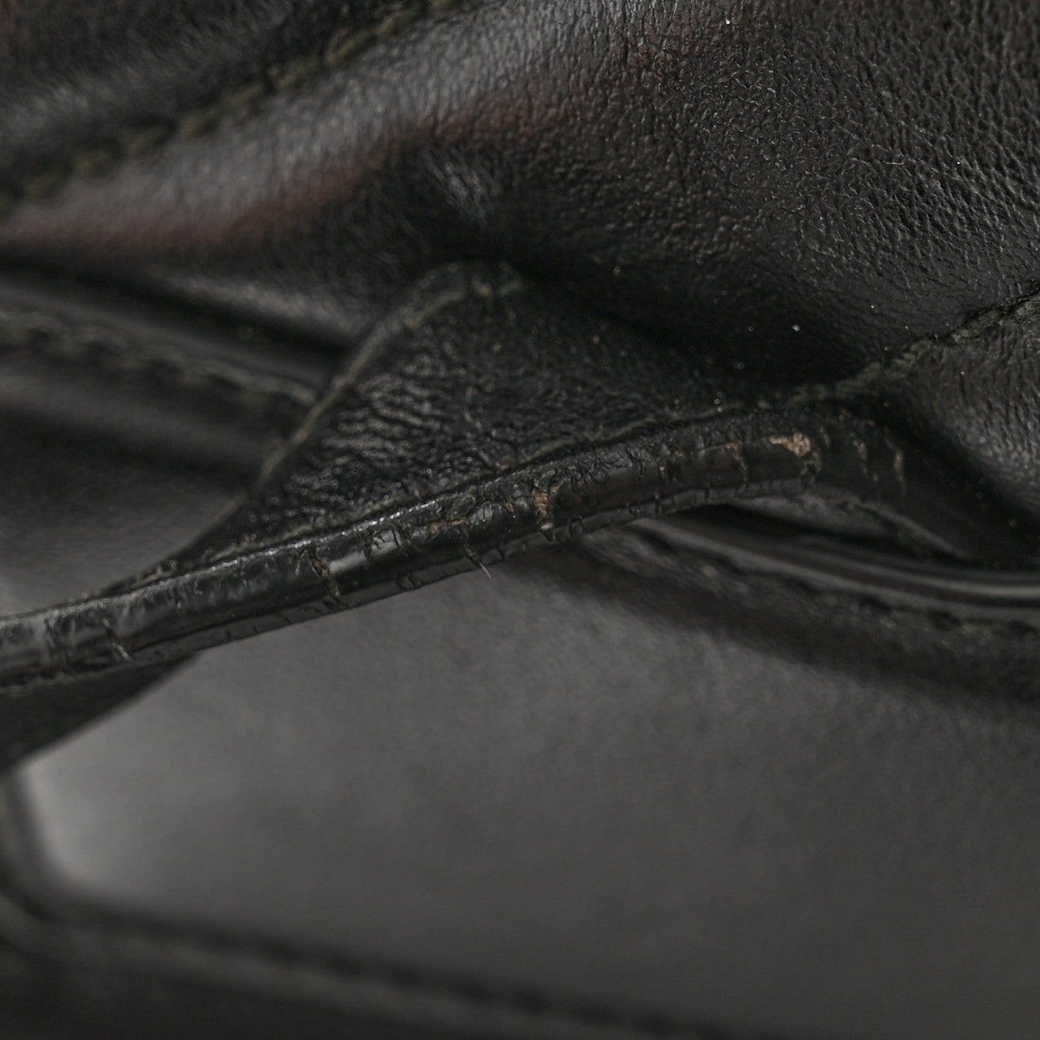 Gucci Calfskin Matelasse GG Marmont Dome Backpack Black 16 of 19