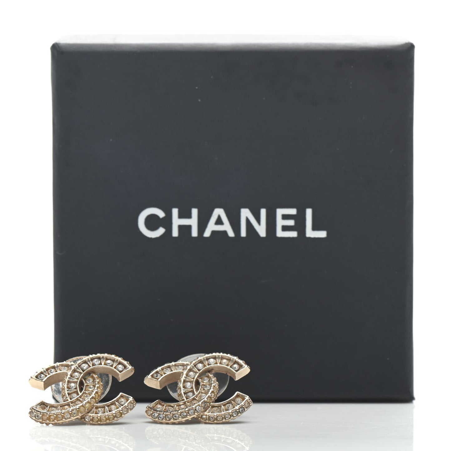 Crystal Timeless CC Earrings Light Gold